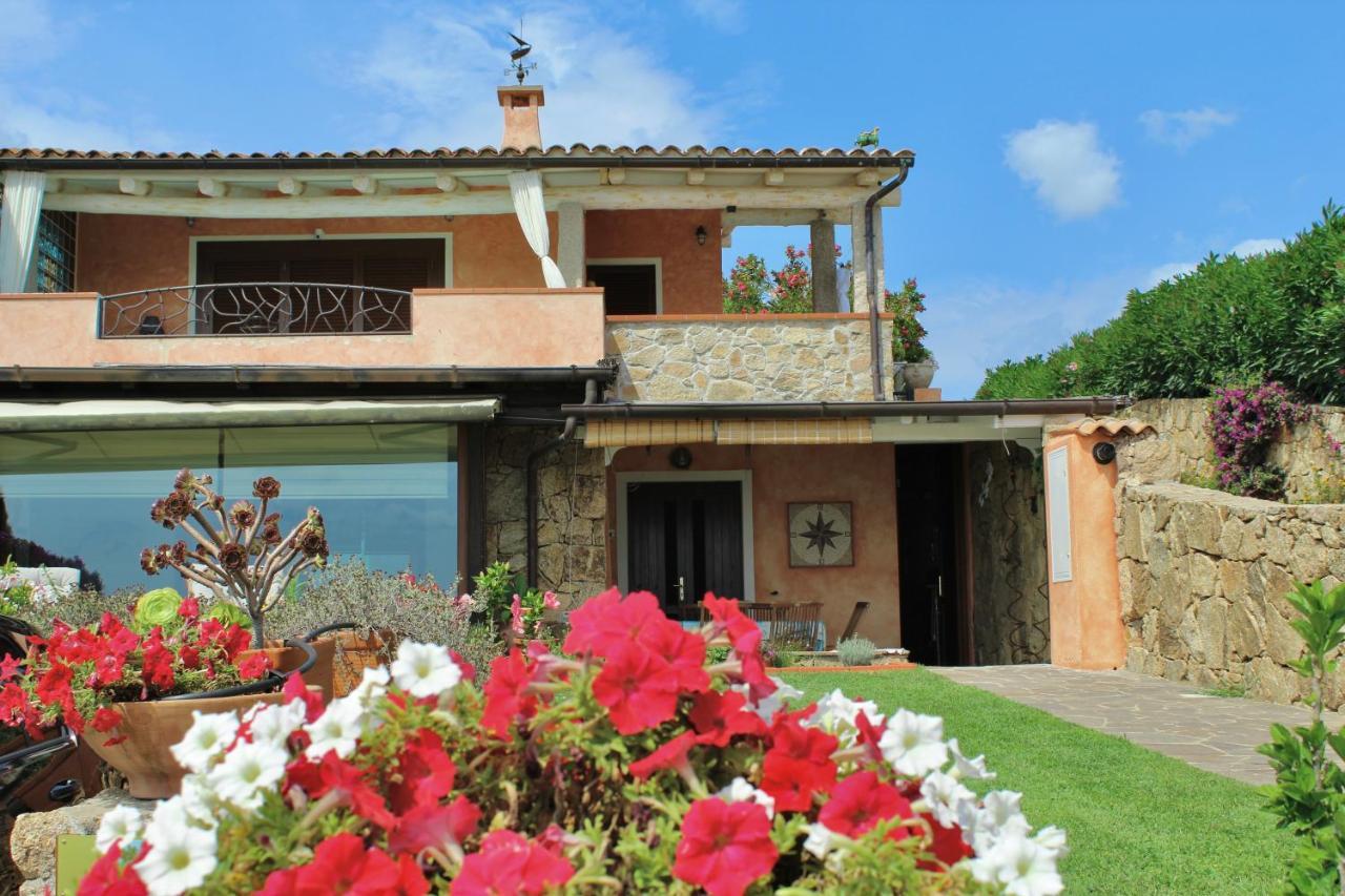 Claude&Kate'S Dream House Villa Porto San Paolo  Exteriör bild